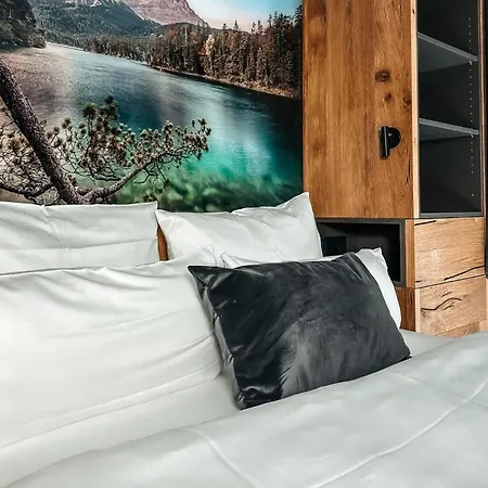 Zsam Mit Sauna Und Hottub بيت للعطل *