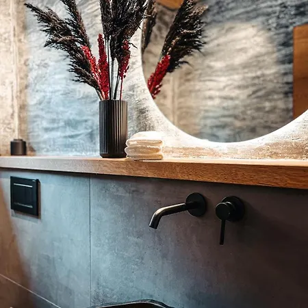 Zsam Mit Sauna Und Hottub بيت للعطل *