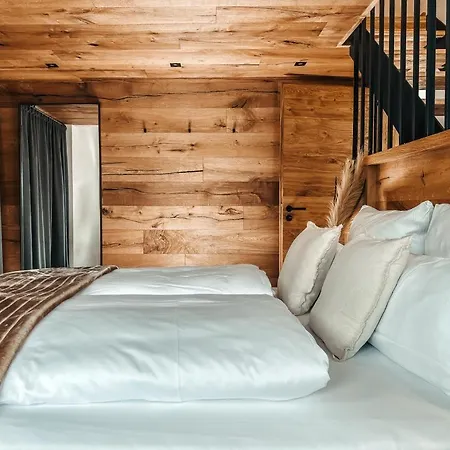 بيت للعطل Zsam Mit Sauna Und Hottub