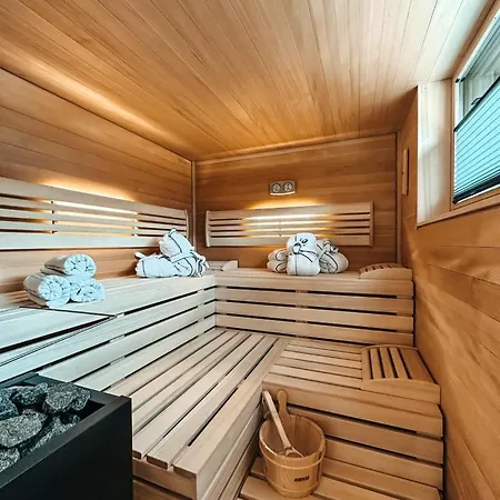 بيت للعطل Zsam Mit Sauna Und Hottub جارمش بارتنكيرشن