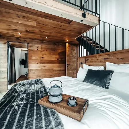 Zsam Mit Sauna Und Hottub Chalé