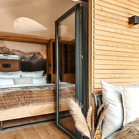 Zsam Mit Sauna Und Hottub Chalé *